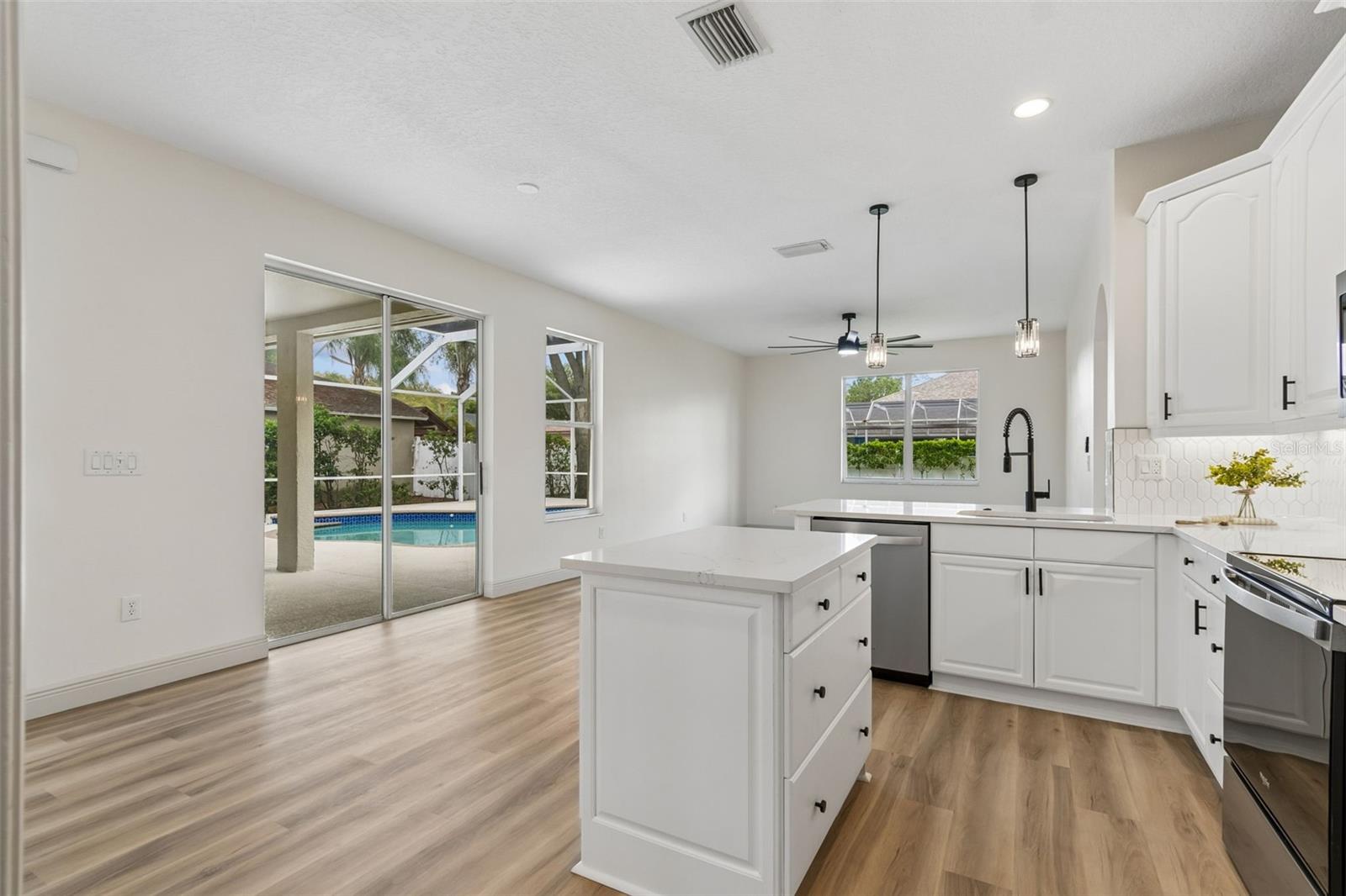 Image 14 of 78 For 1311 Wyndham Lakes Drive