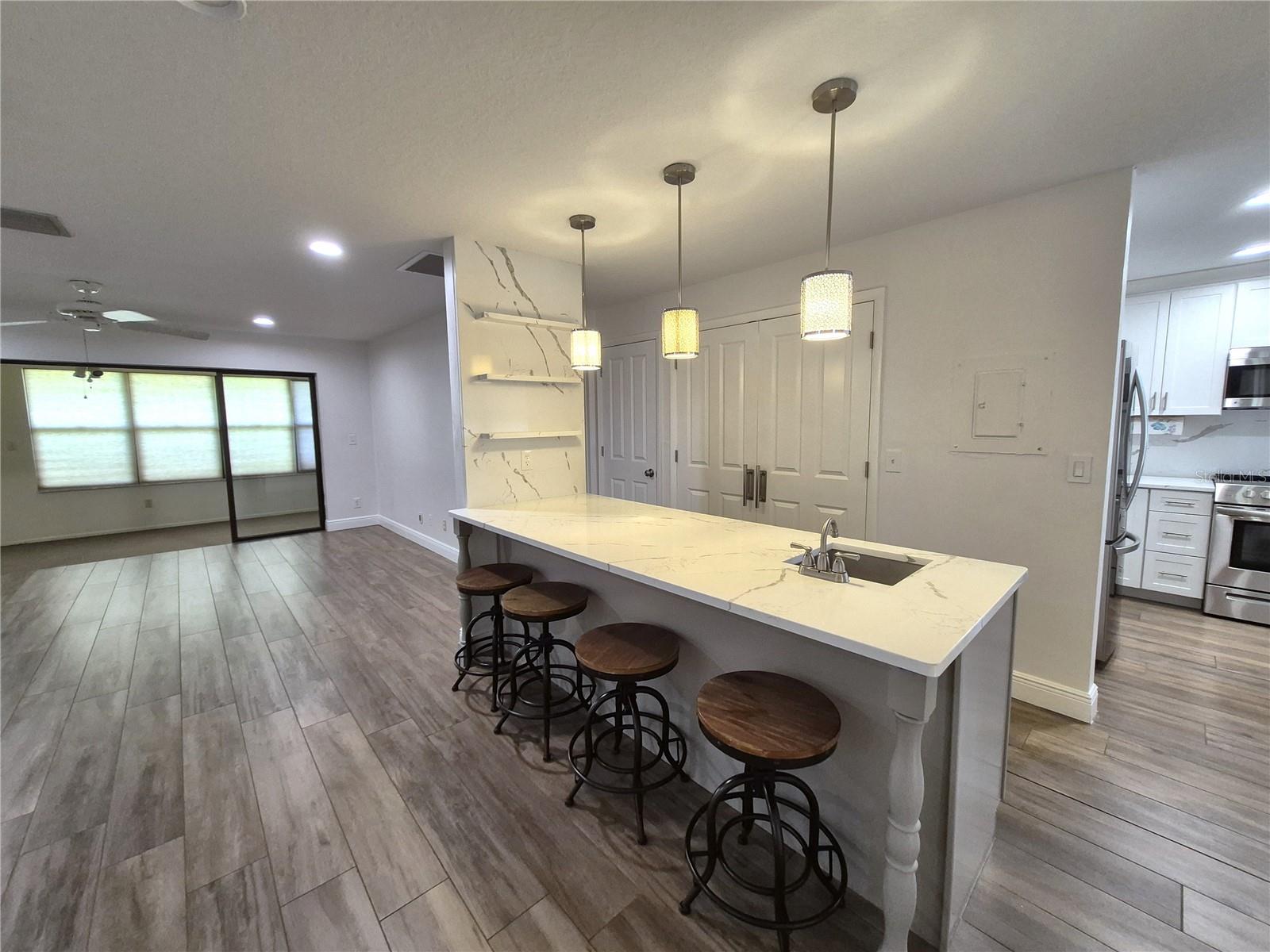 Image 13 of 35 For 160 Joanne Place