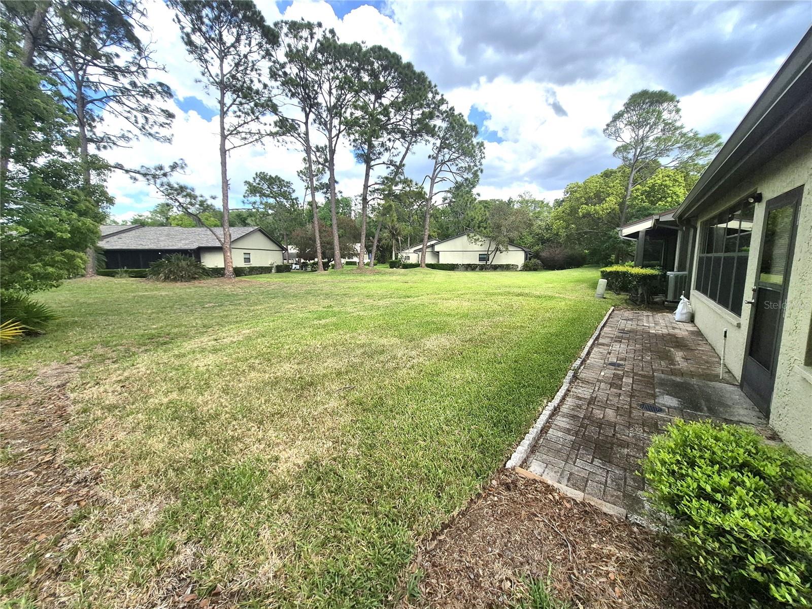 Image 31 of 35 For 160 Joanne Place