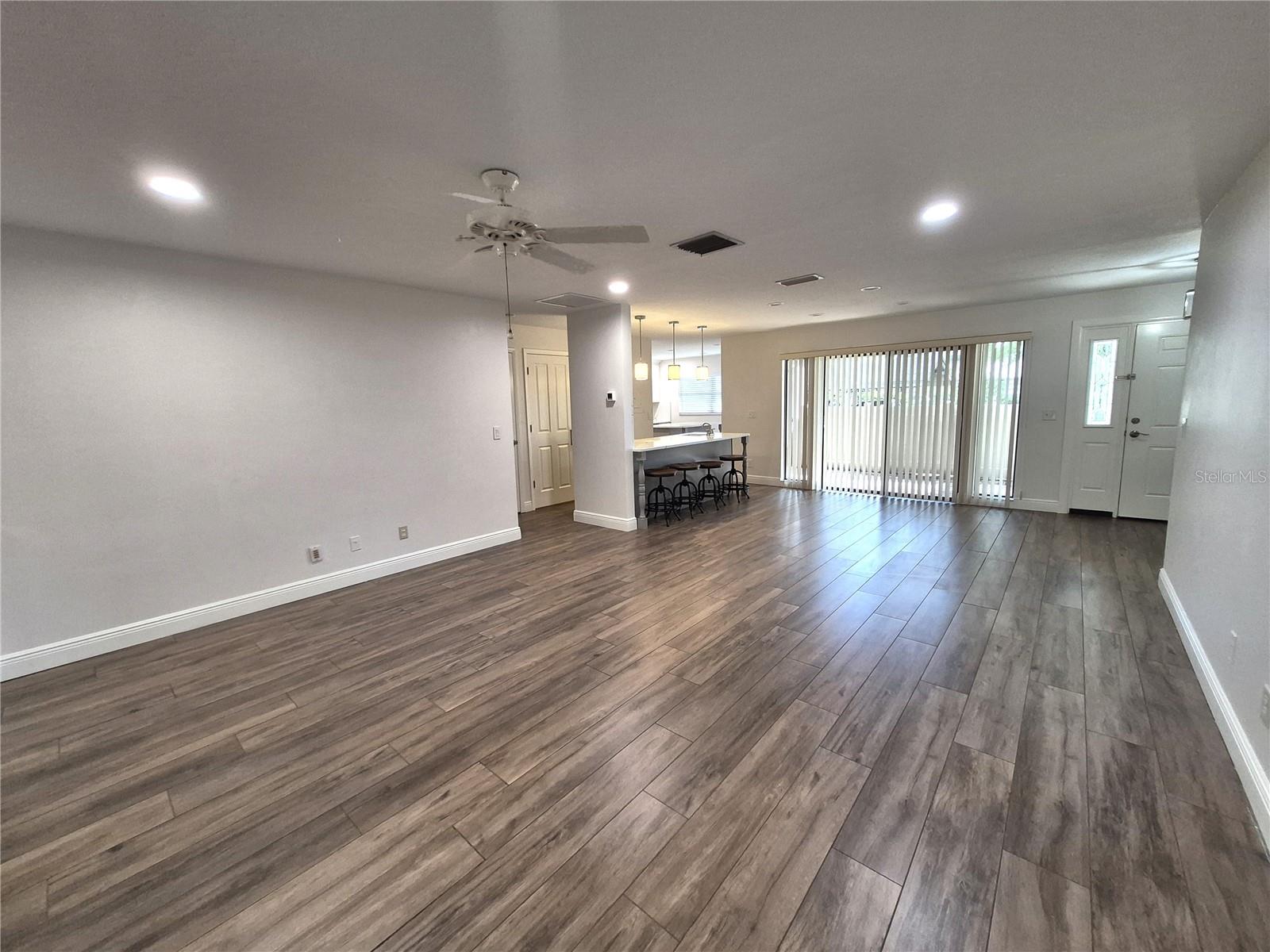 Image 9 of 35 For 160 Joanne Place