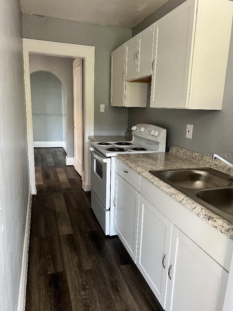 Image 6 of 14 For 201 Ariana Street 1, 2, 3, 4