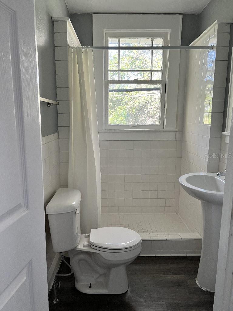 Image 9 of 14 For 201 Ariana Street 1, 2, 3, 4