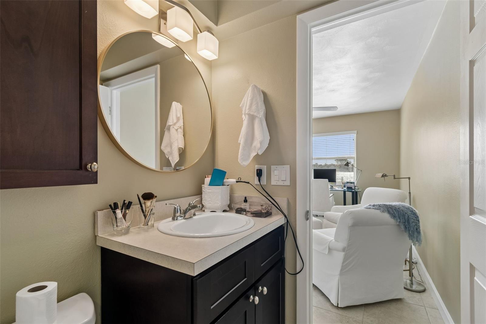 Listing photo id 16 for 2307 Bay Boulevard