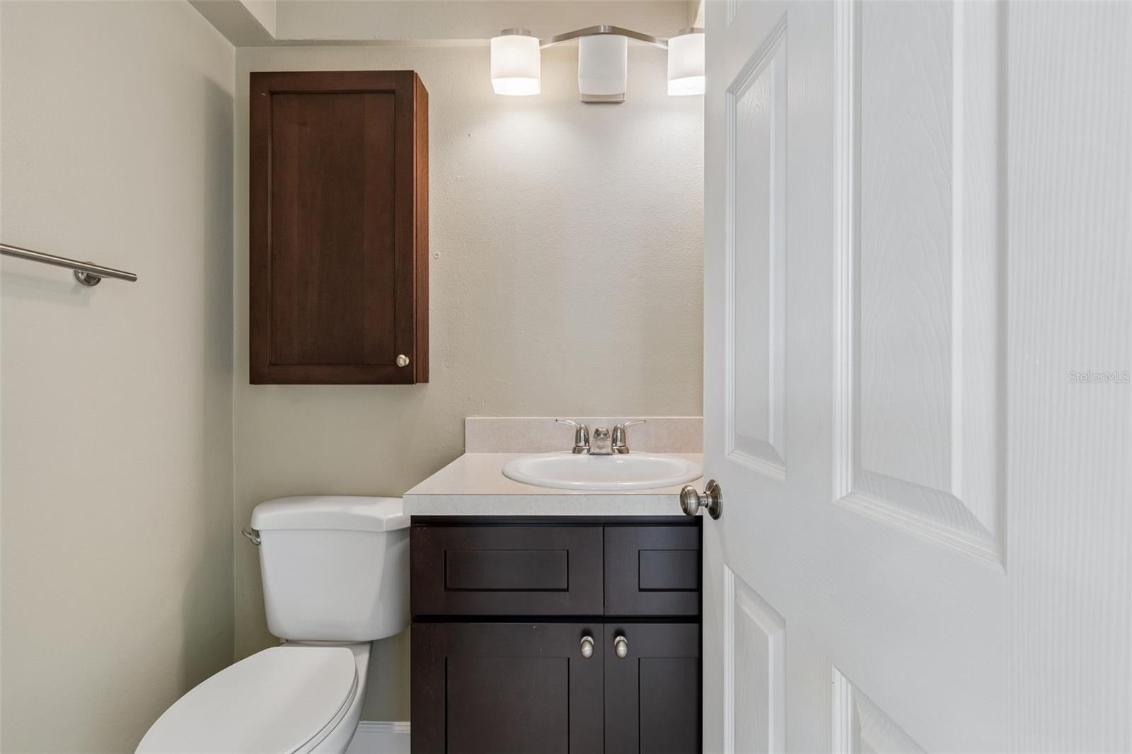 Listing photo id 48 for 2307 Bay Boulevard