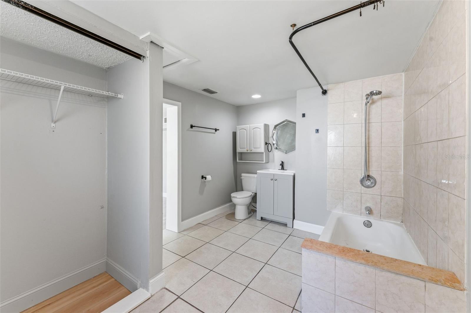 Image 16 of 27 For 2521 Highland Acres Dr