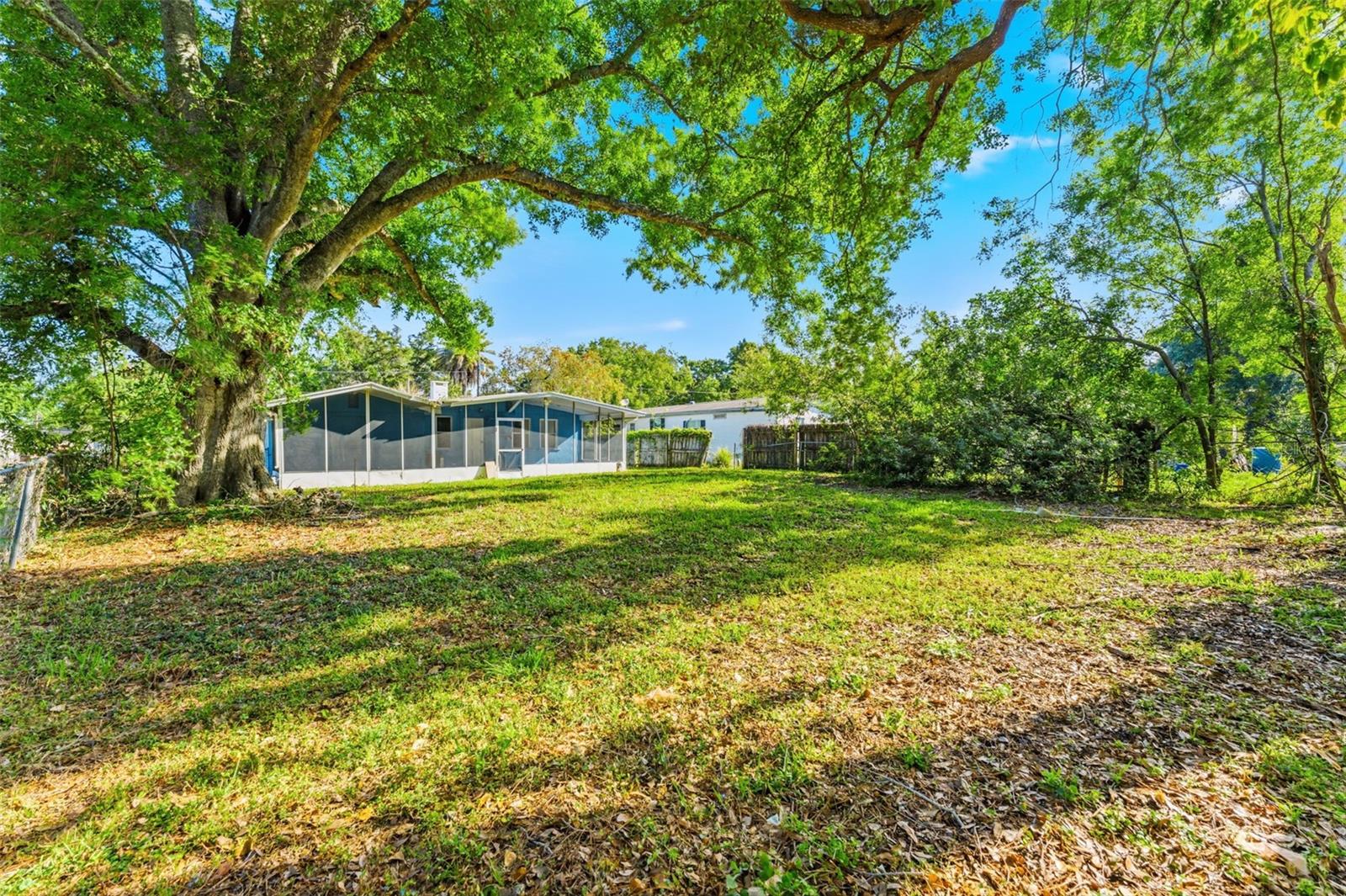 Image 25 of 27 For 2521 Highland Acres Dr