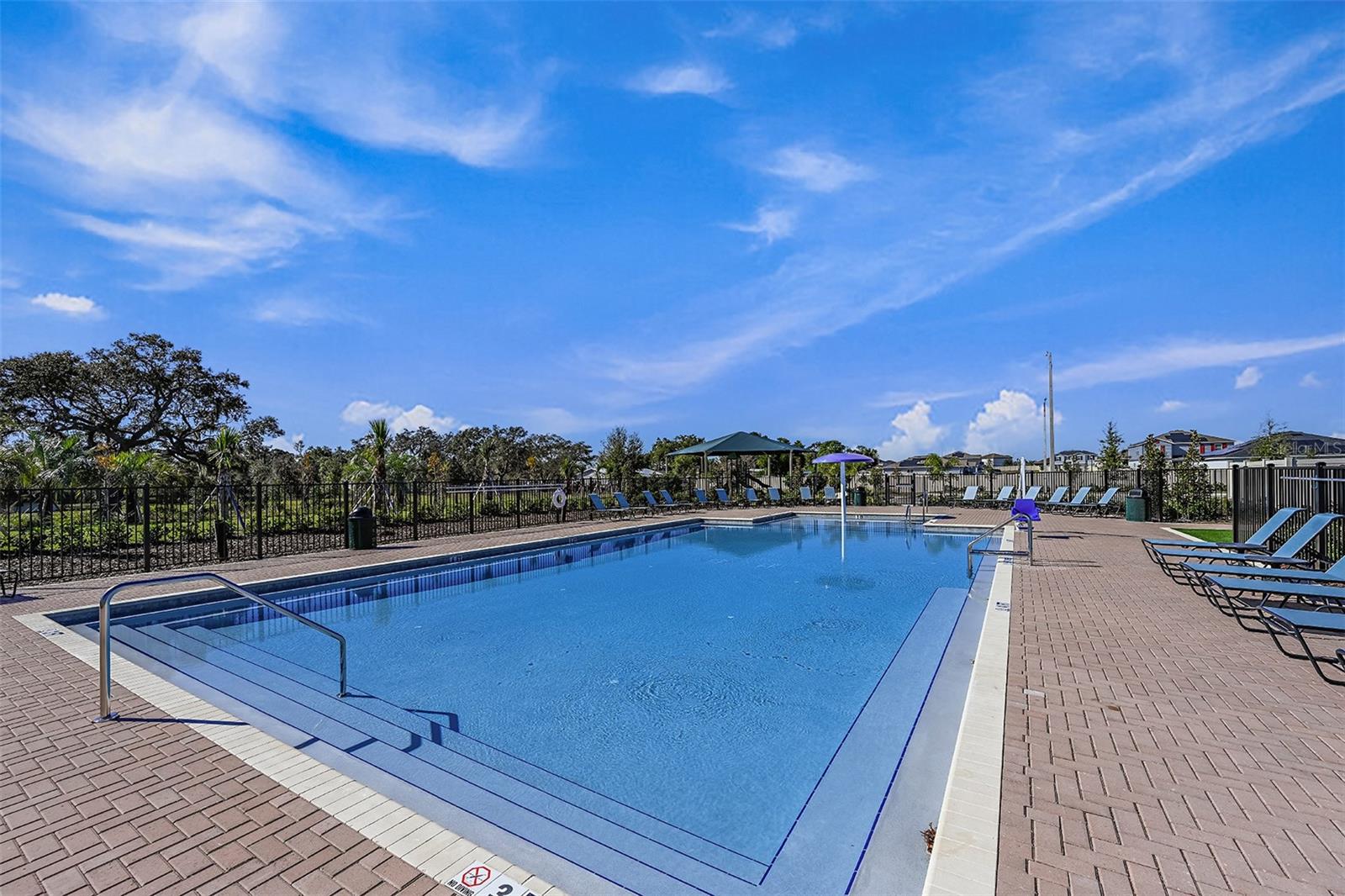 Image 33 of 38 For 857 Sand Sea Place