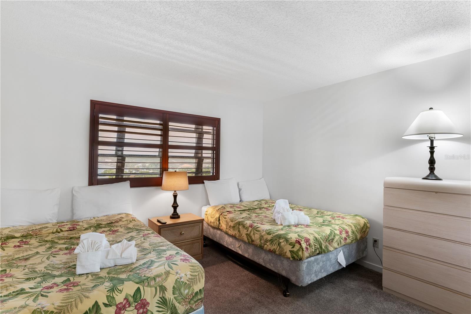 Listing photo id 21 for 900 Gulf Boulevard 702