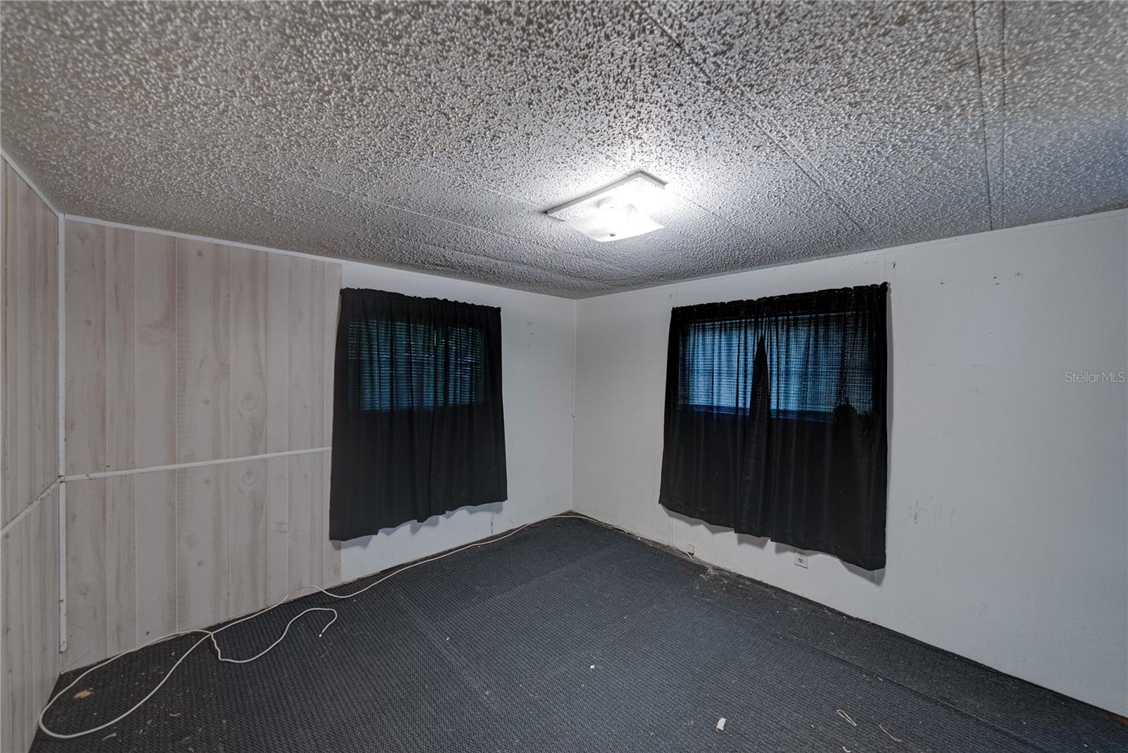 Image 20 of 33 For 25492 Hebron Street