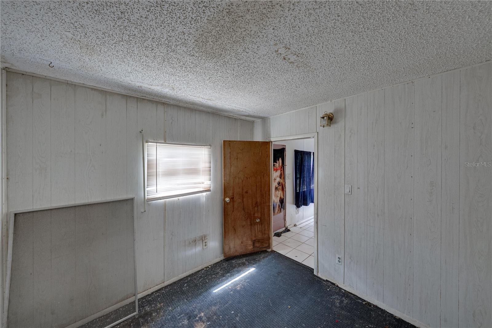 Image 26 of 33 For 25492 Hebron Street