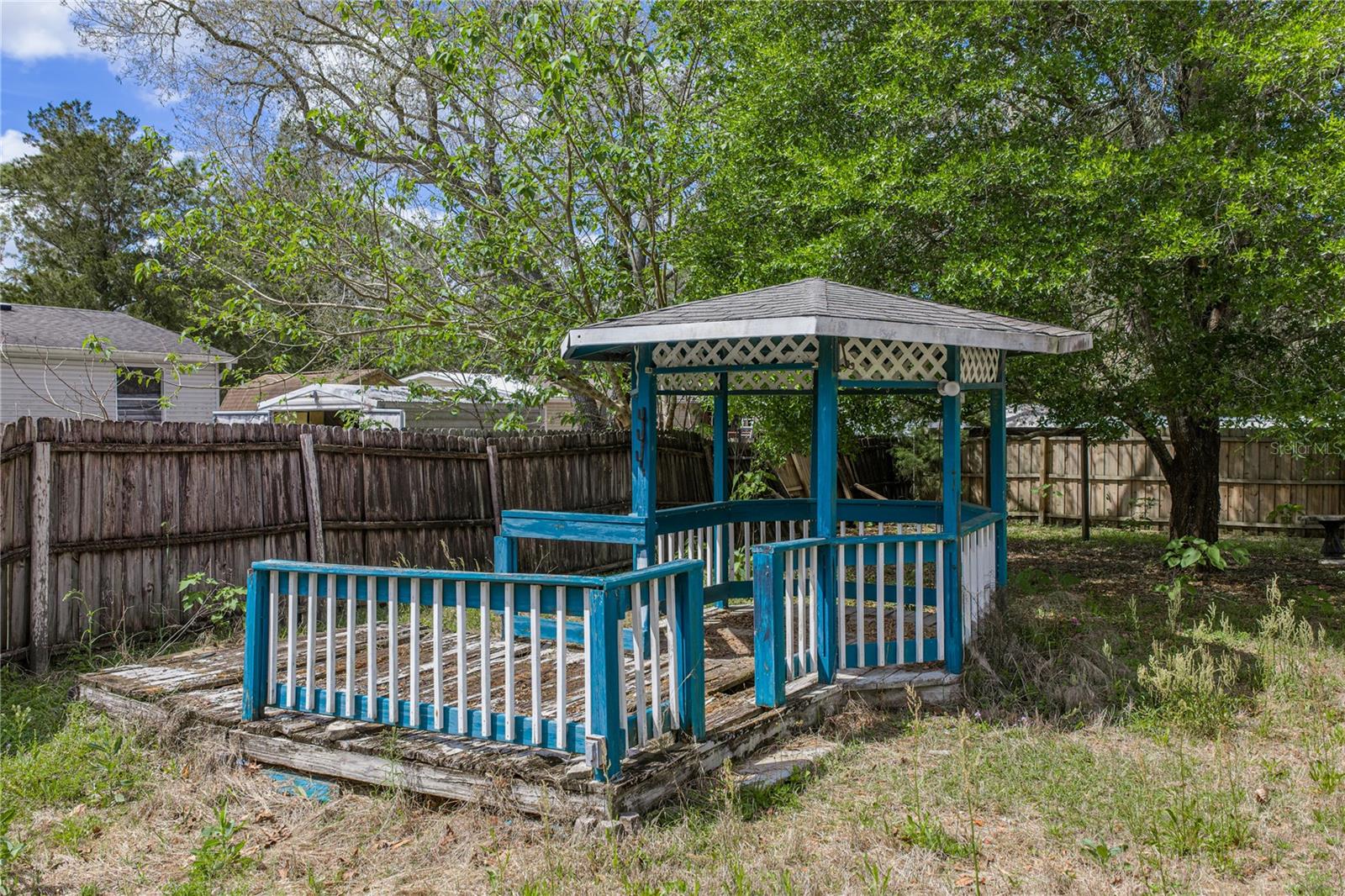 Image 30 of 33 For 25492 Hebron Street