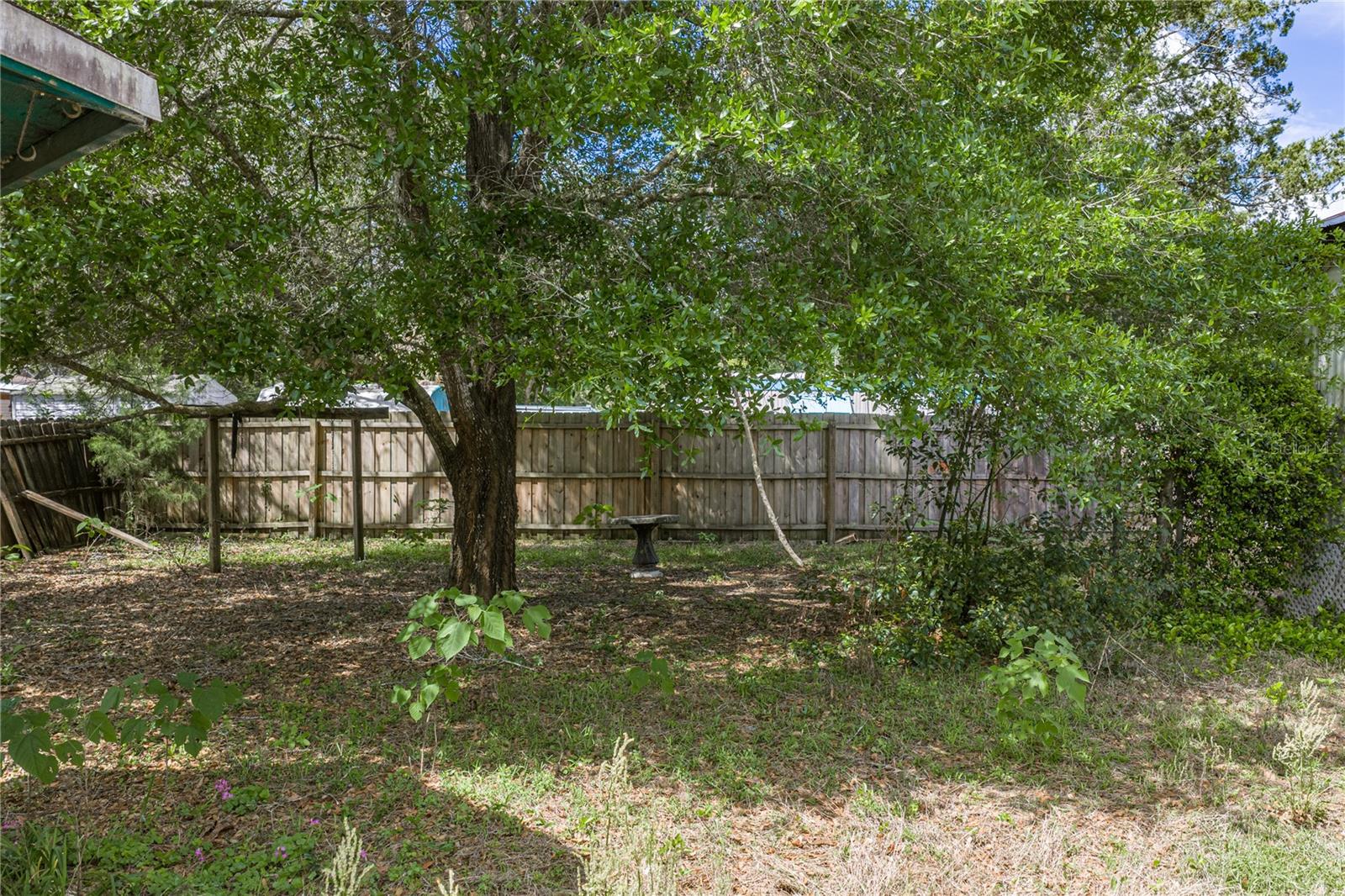 Image 31 of 33 For 25492 Hebron Street