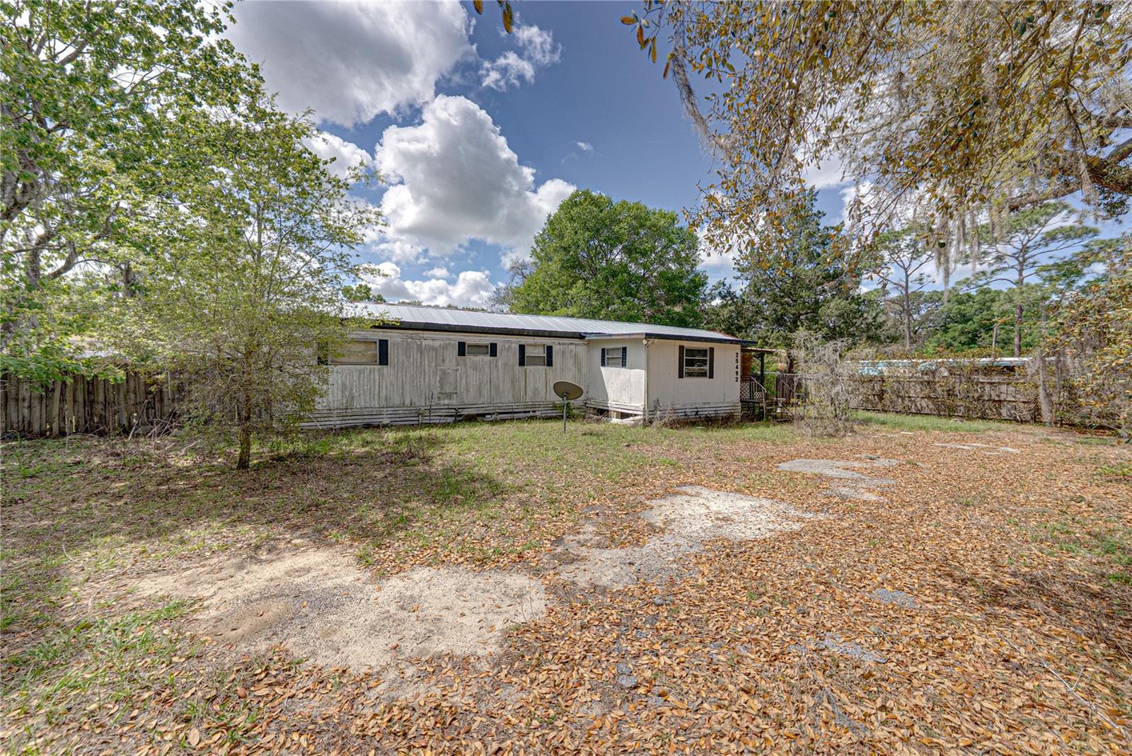 Image 5 of 33 For 25492 Hebron Street