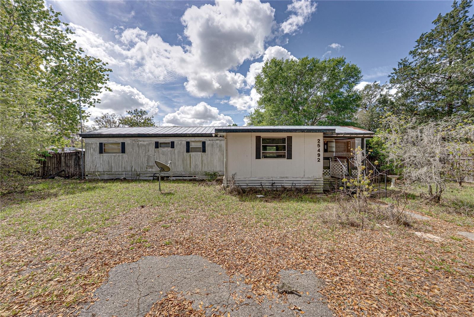 Image 6 of 33 For 25492 Hebron Street