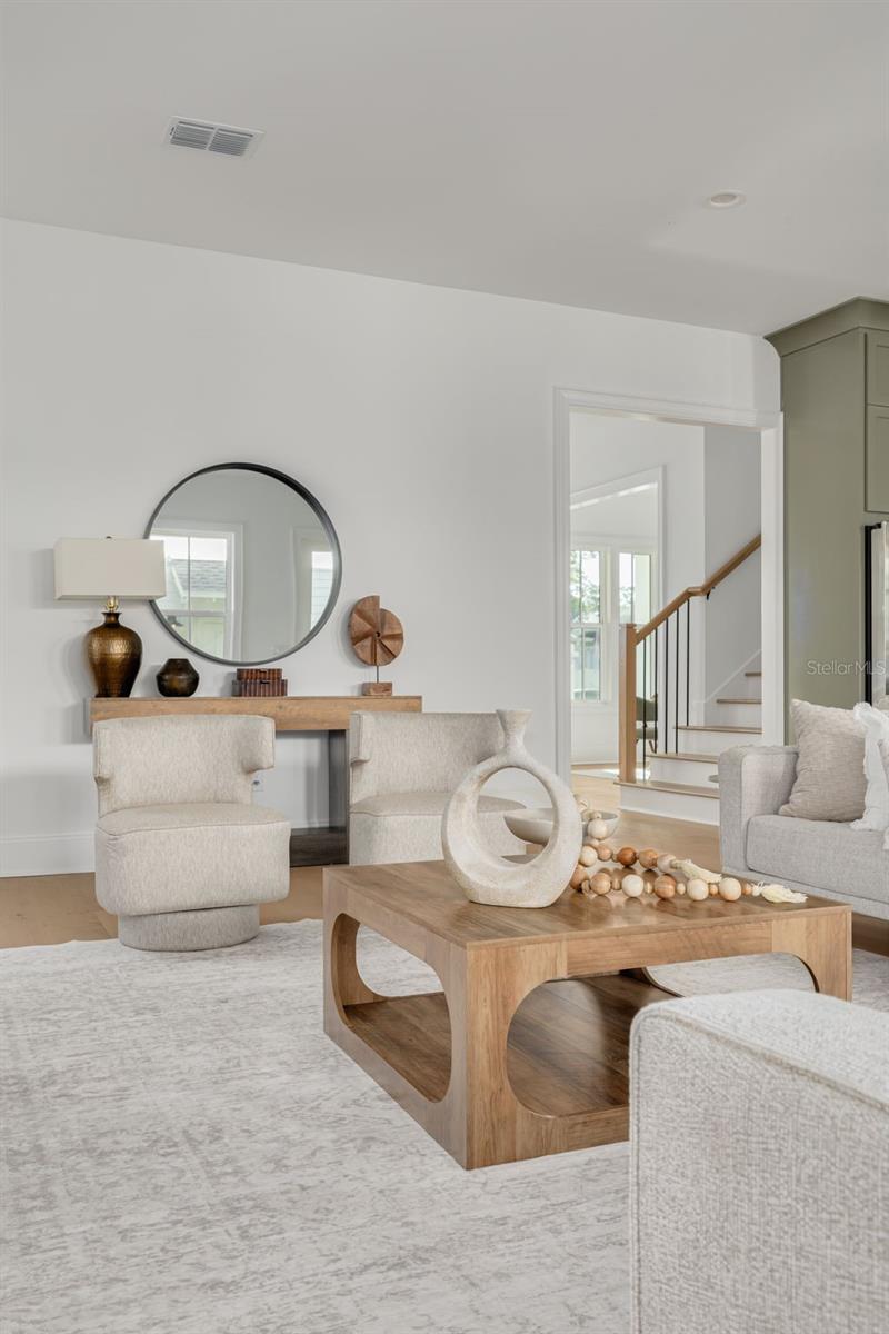 Image 18 of 51 For 1420 14th Street N