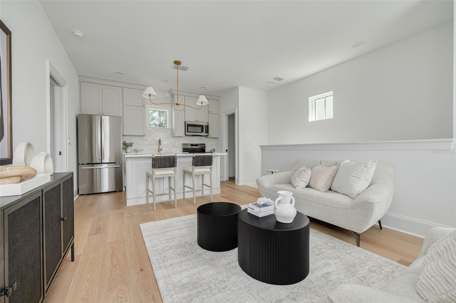 Image 38 of 51 For 1420 14th Street N