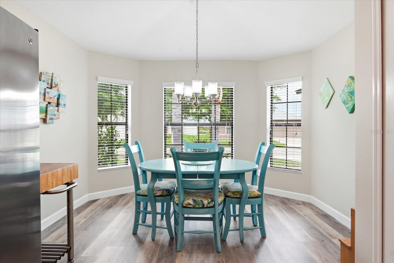 Listing photo id 15 for 14229 Stockwell Lane