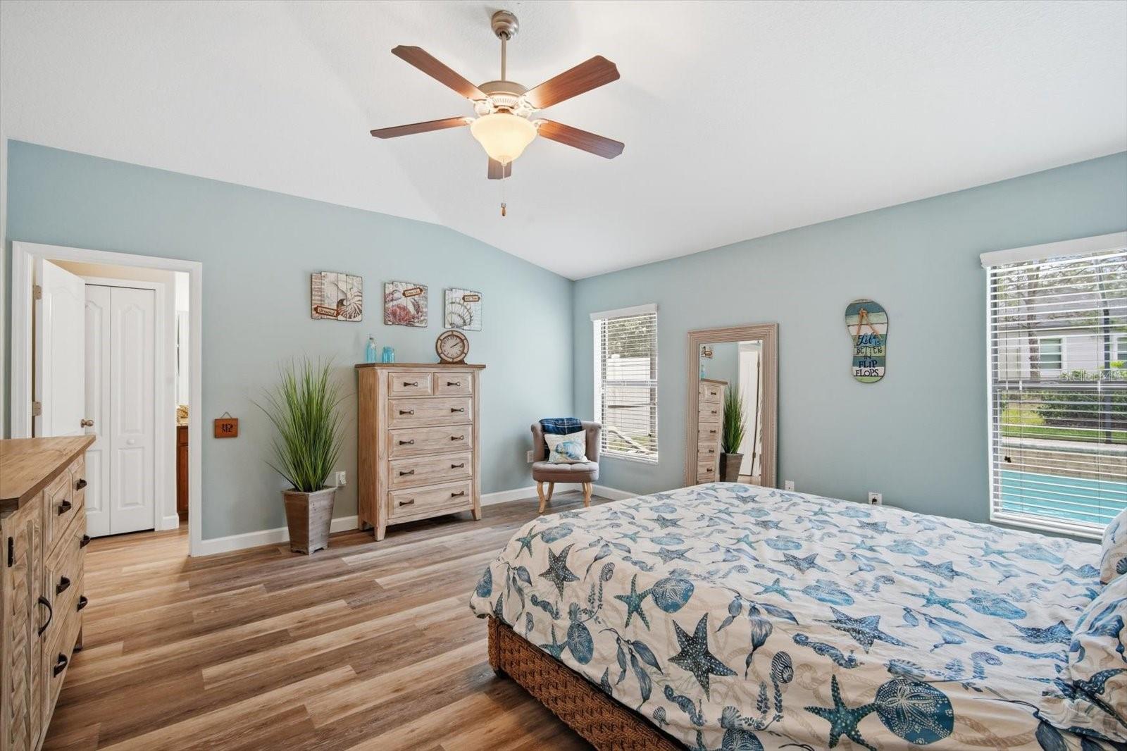 Listing photo id 23 for 14229 Stockwell Lane