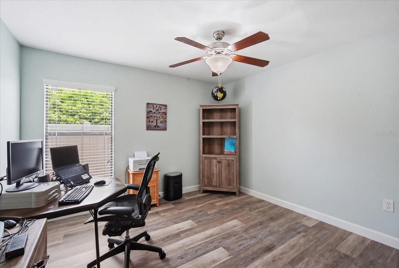 Listing photo id 26 for 14229 Stockwell Lane