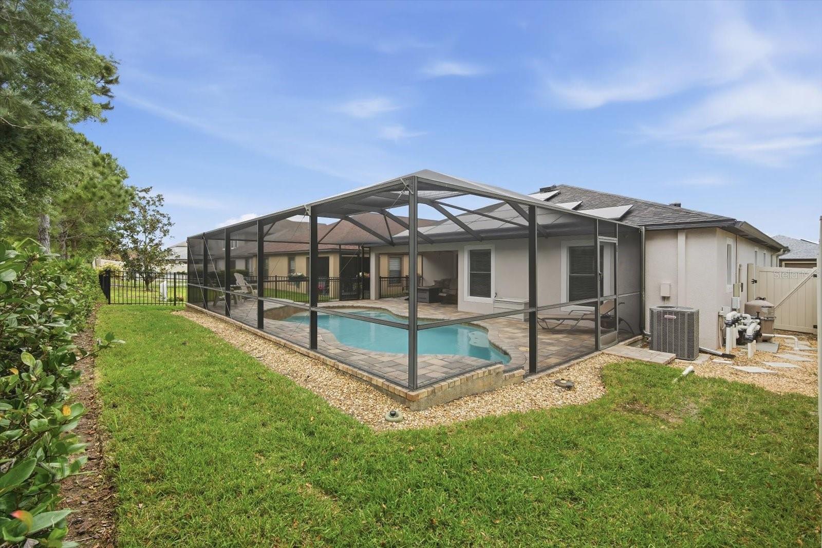 Listing photo id 29 for 14229 Stockwell Lane