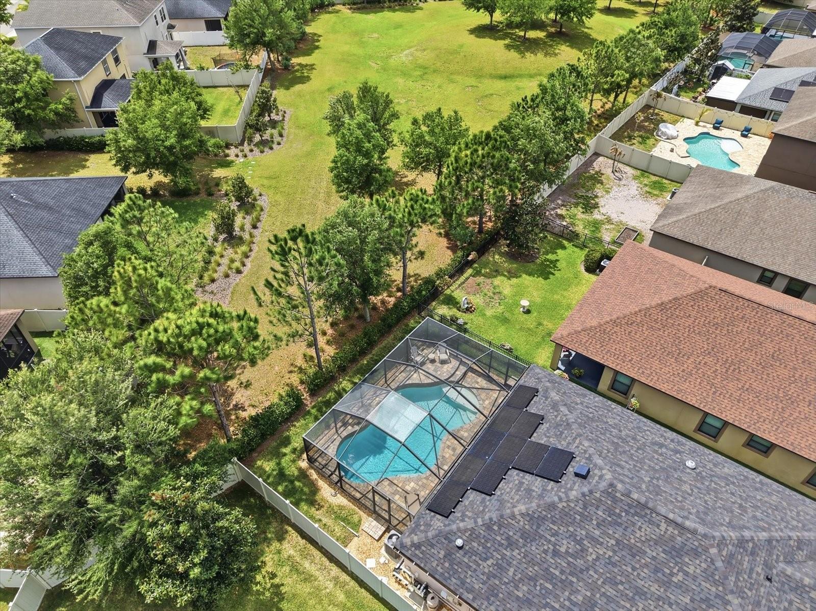 Listing photo id 37 for 14229 Stockwell Lane