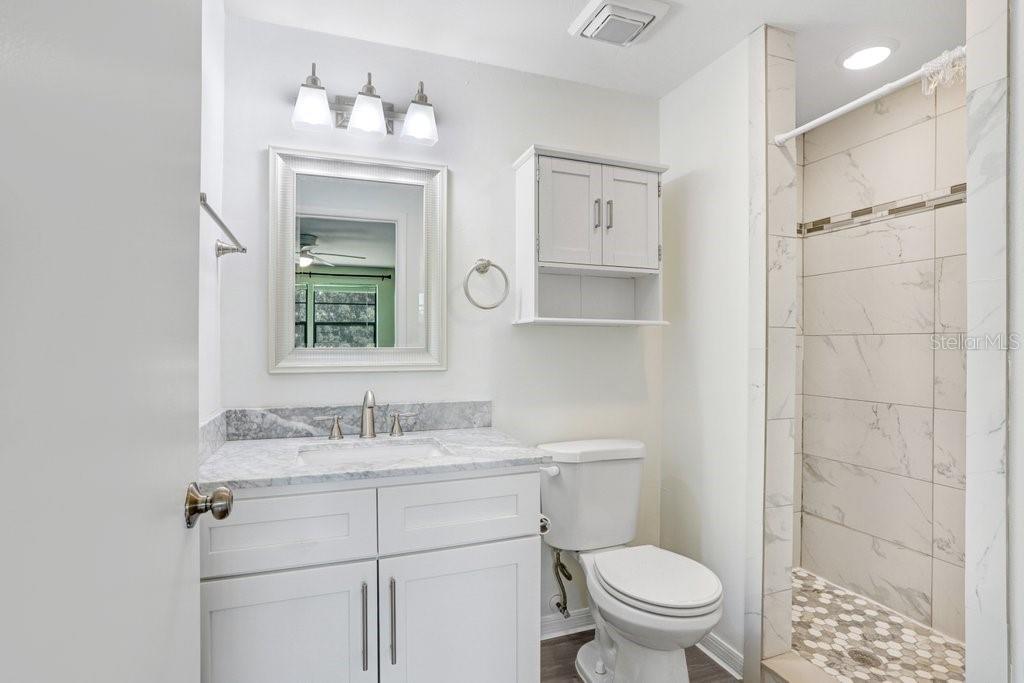 Image 16 of 26 For 137 Hunter Lake Drive C