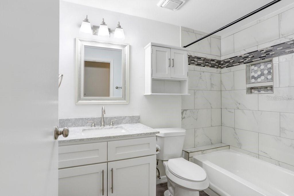 Image 17 of 26 For 137 Hunter Lake Drive C