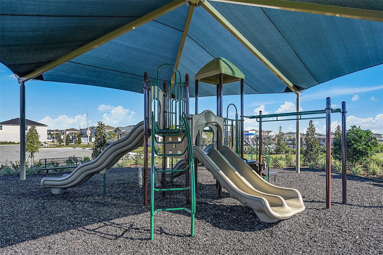 Image 36 of 38 For 1083 Foreshore Lane