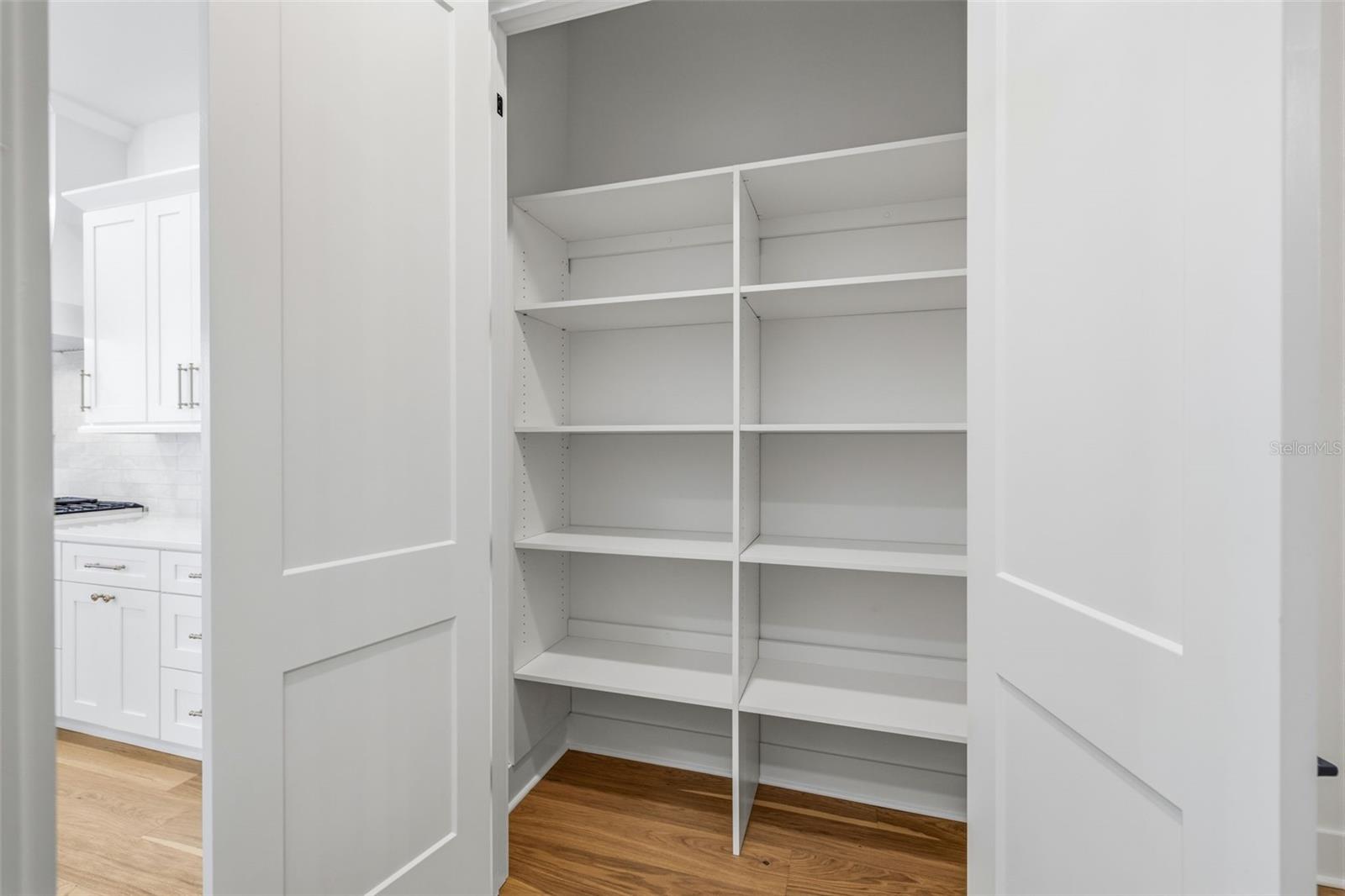 Image 11 of 26 For 3010 Esperanza Avenue