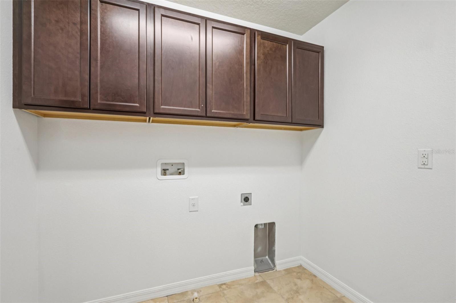 Image 31 of 37 For 5948 Sweet Birch Drive