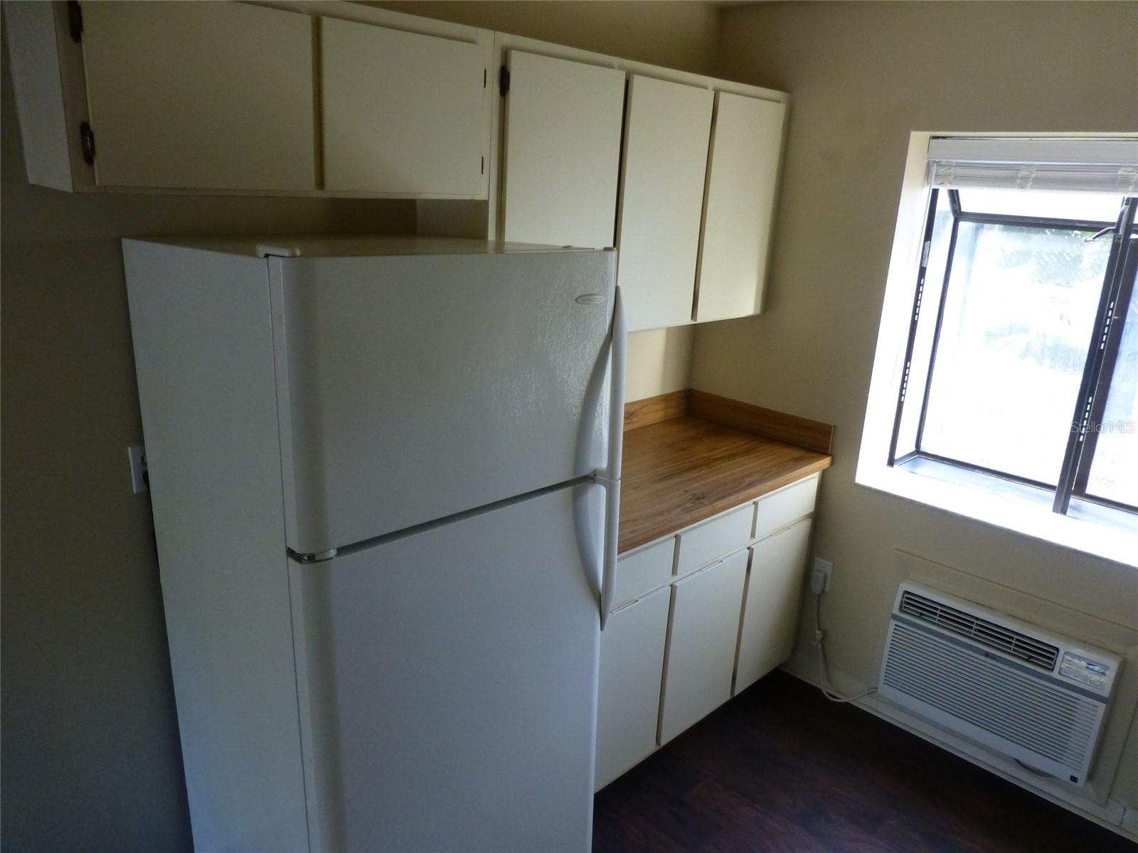 Image 10 of 11 For 2166 Bradford Street 101