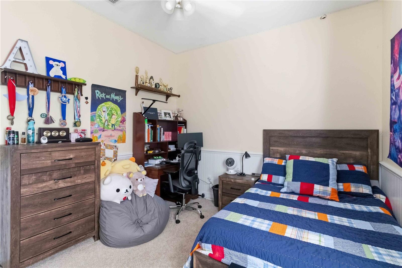 Listing photo id 29 for 15108 Kestrelglen Way