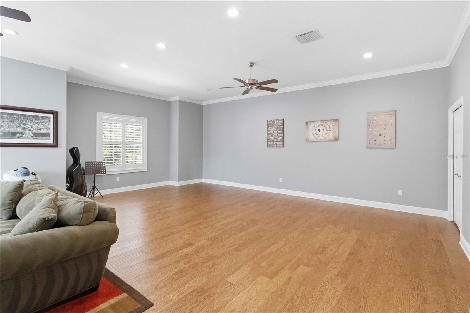 Listing photo id 33 for 15108 Kestrelglen Way