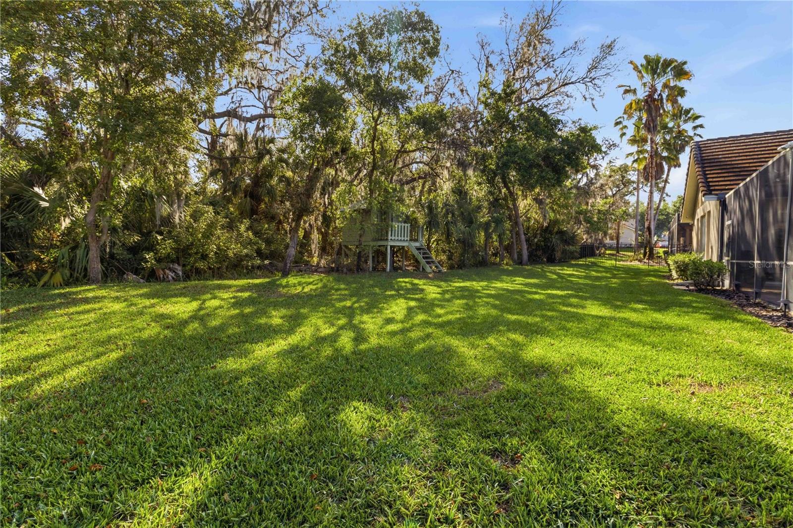 Listing photo id 2 for 15108 Kestrelglen Way