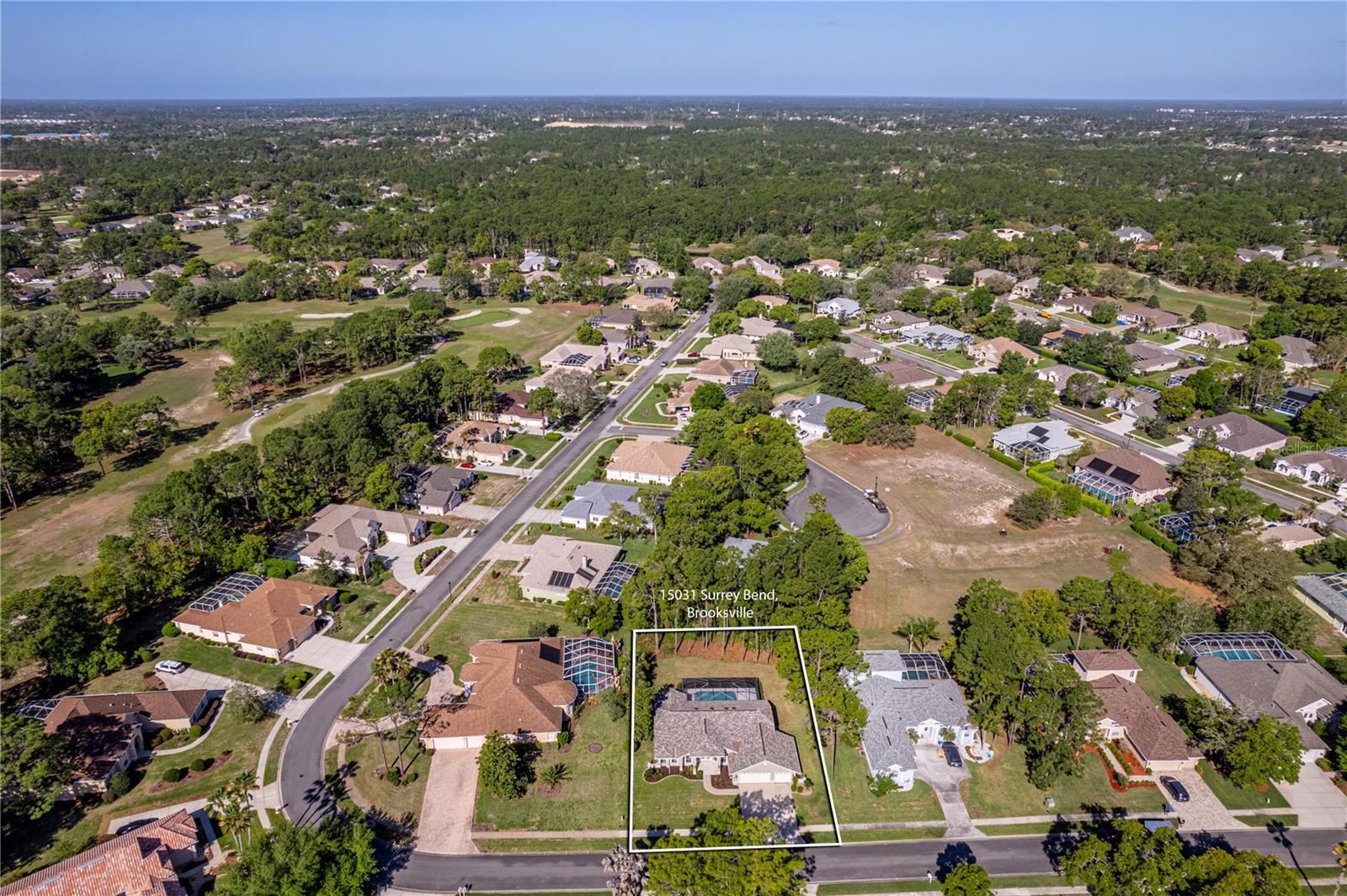 Listing photo id 70 for 15031 Surrey Bend