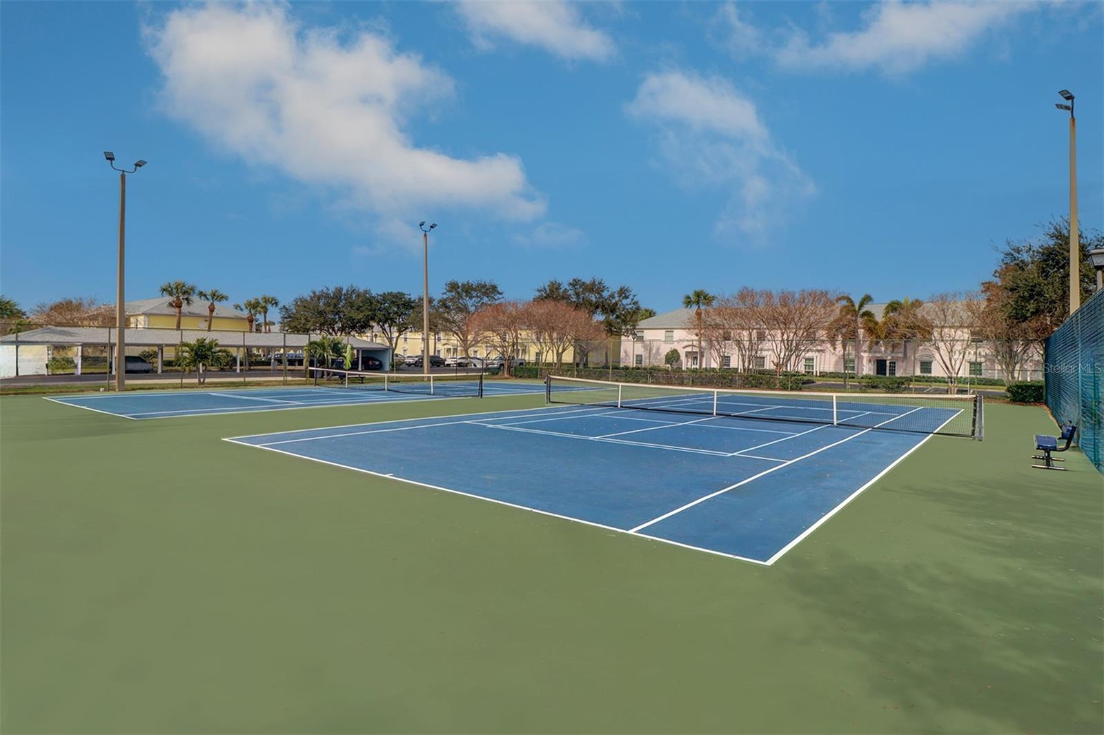 Image 27 of 40 For 136 Pompano Drive Se D