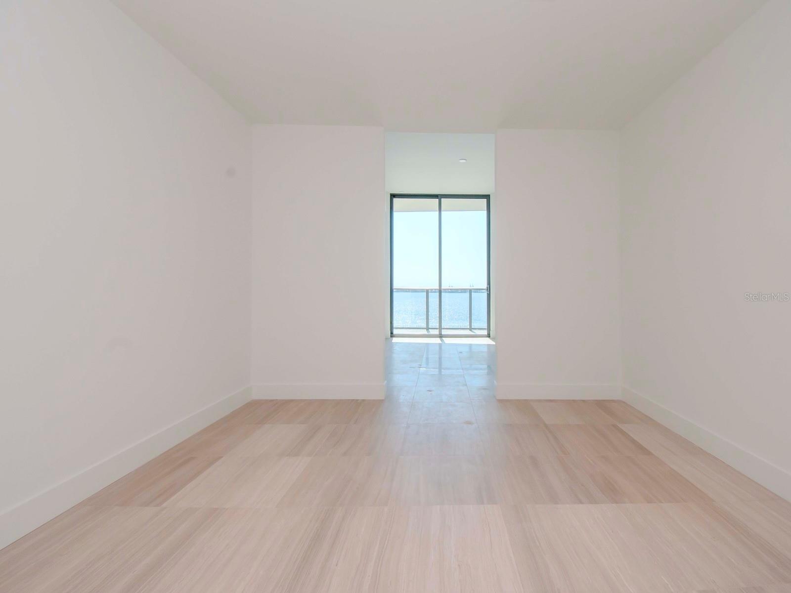 Image 38 of 80 For 3101 Bayshore Boulevard 1102