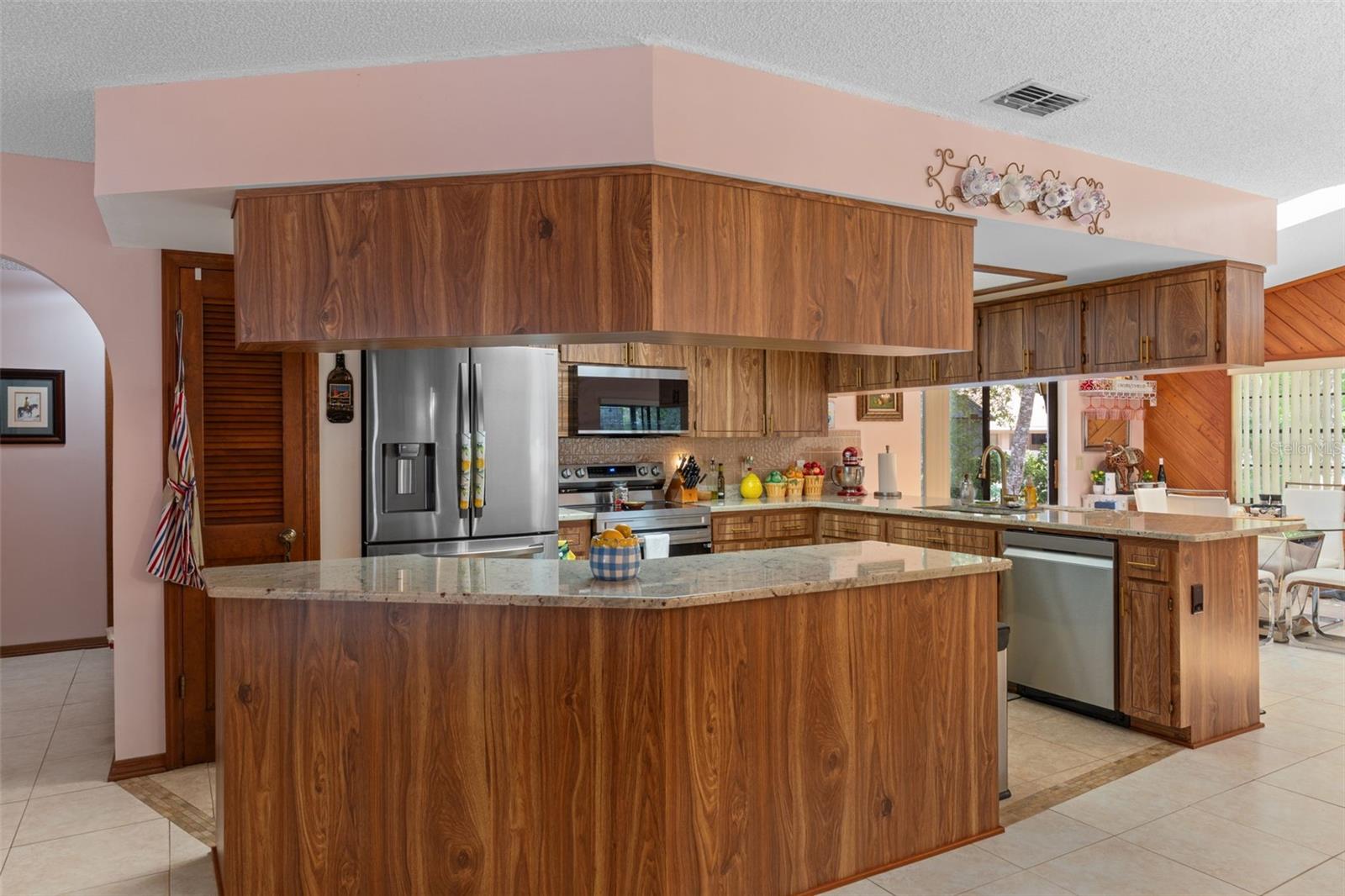 Image 12 of 35 For 5 Mangrove Court S