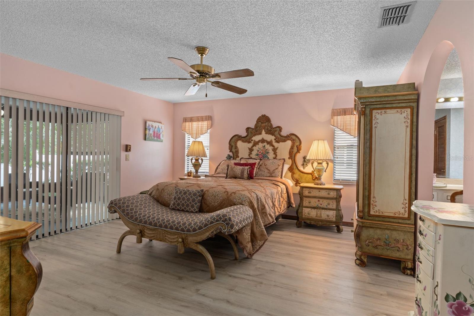 Image 20 of 35 For 5 Mangrove Court S