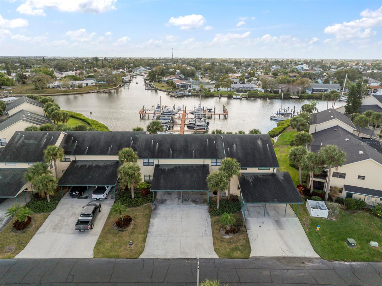 Image 10 of 72 For 634 Yardarm Drive