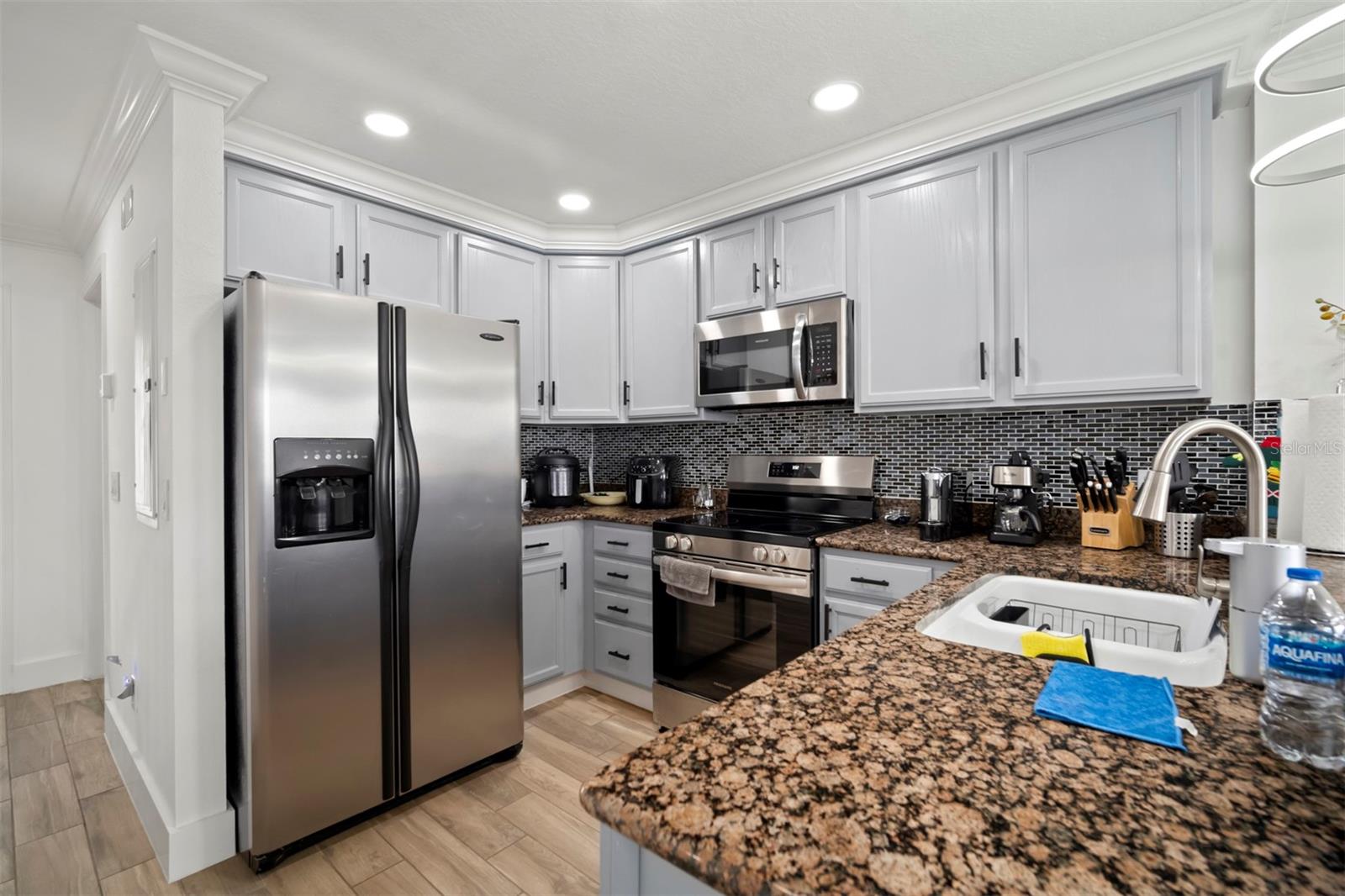 Image 33 of 72 For 634 Yardarm Drive