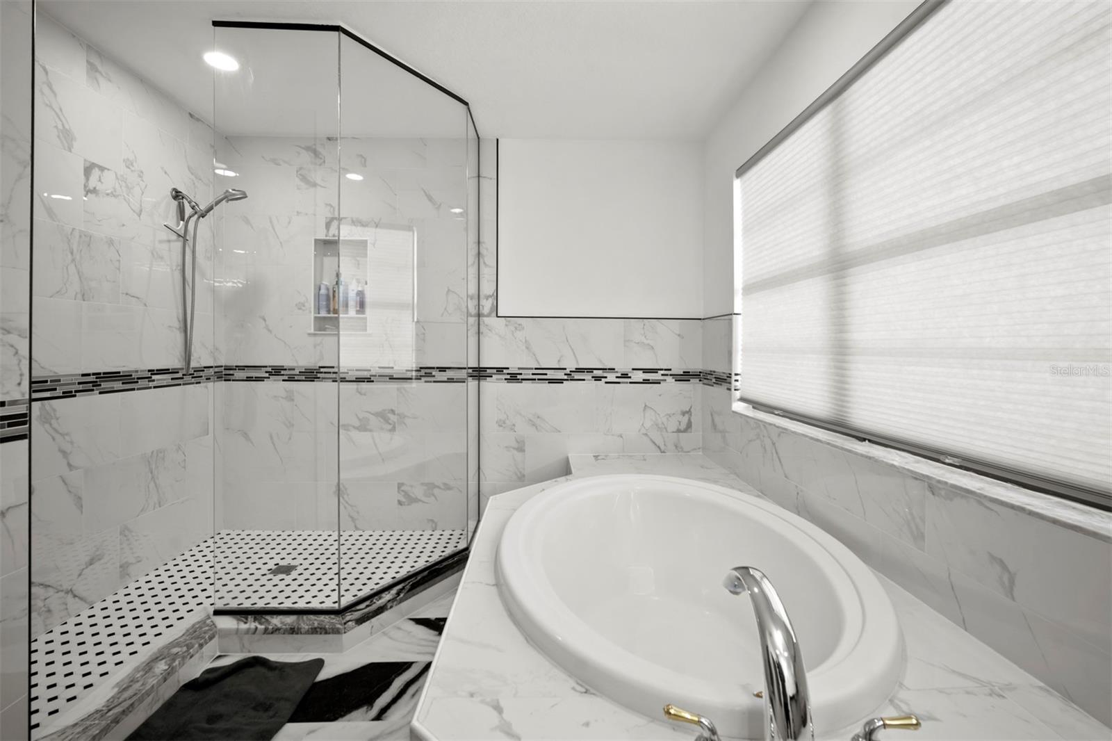 Image 38 of 72 For 634 Yardarm Drive