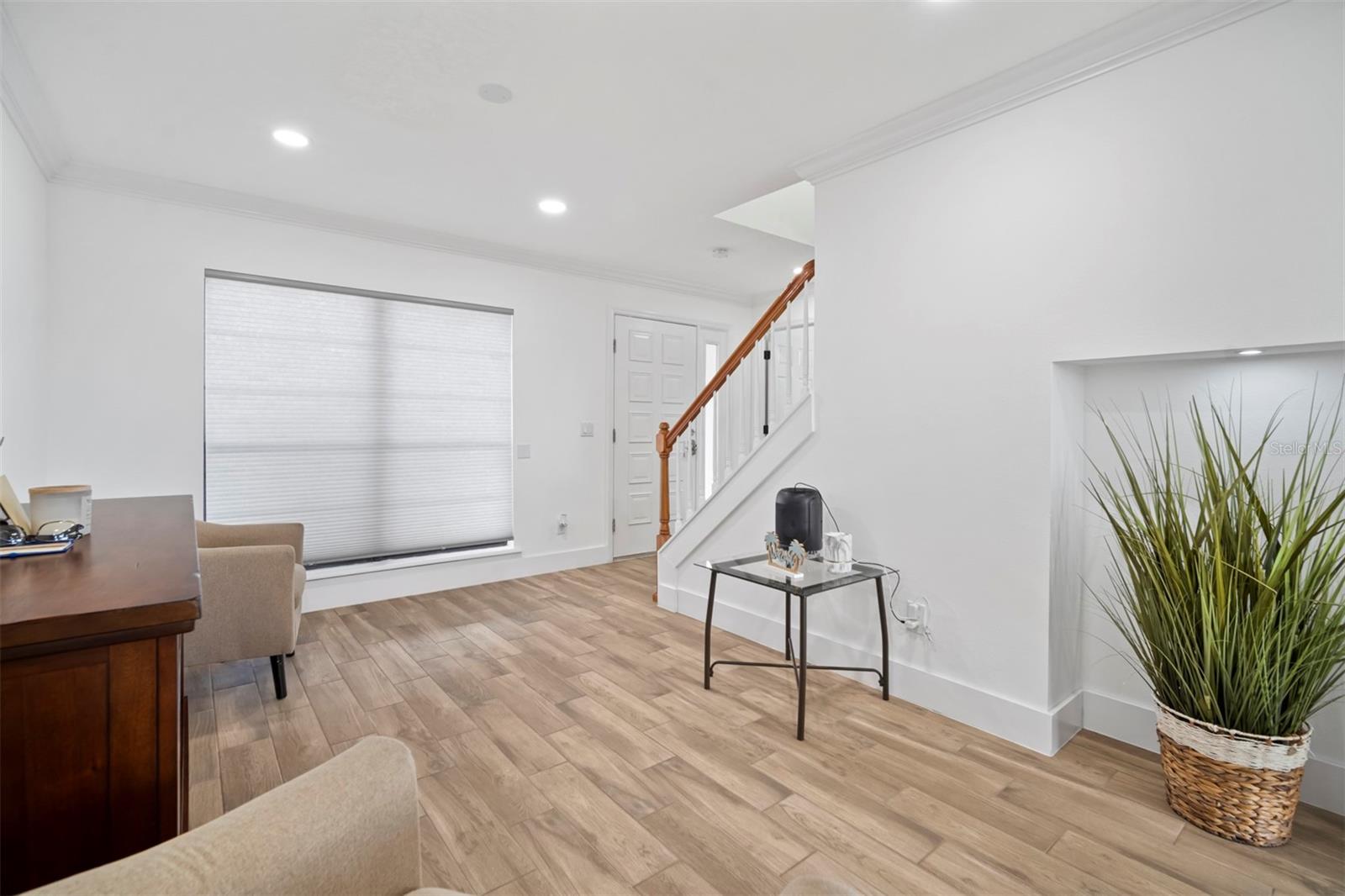 Image 42 of 72 For 634 Yardarm Drive