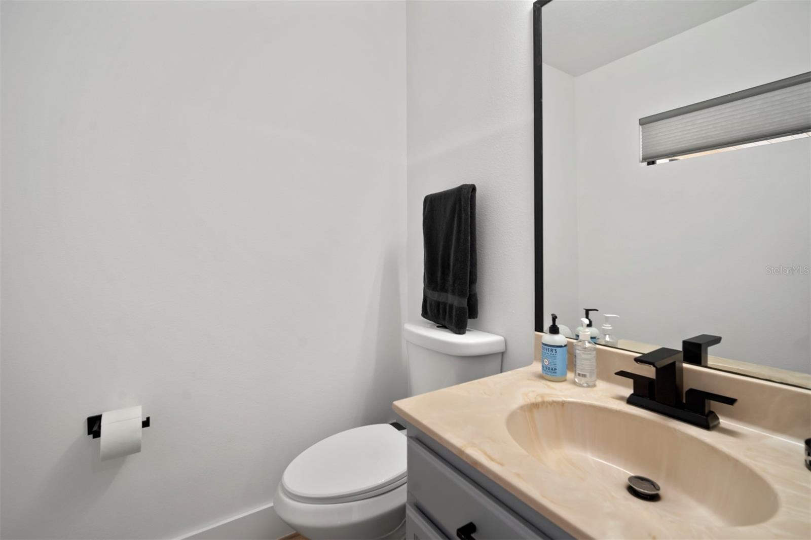 Image 56 of 72 For 634 Yardarm Drive