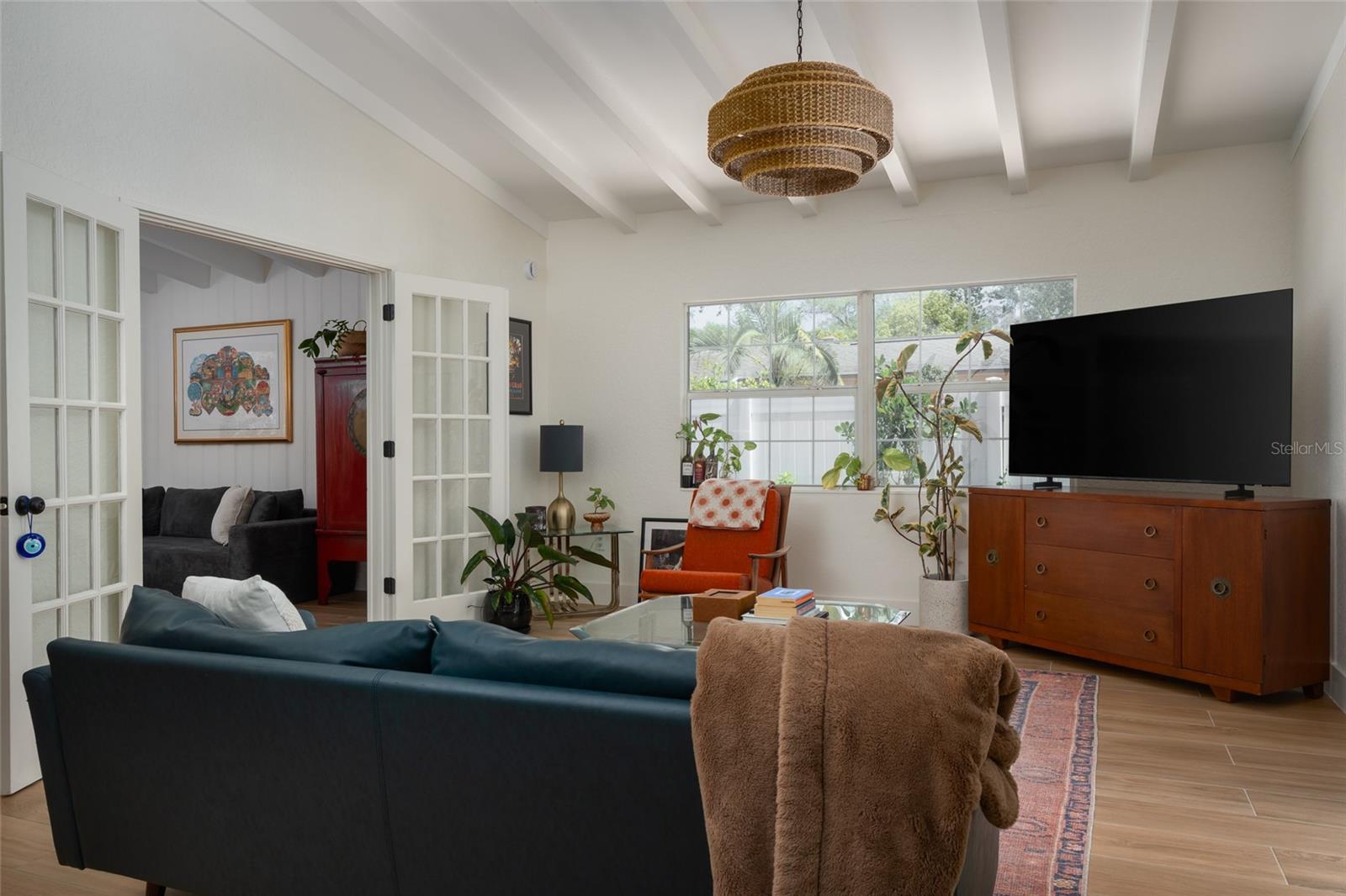 Listing photo id 16 for 2660 Fairway Avenue S