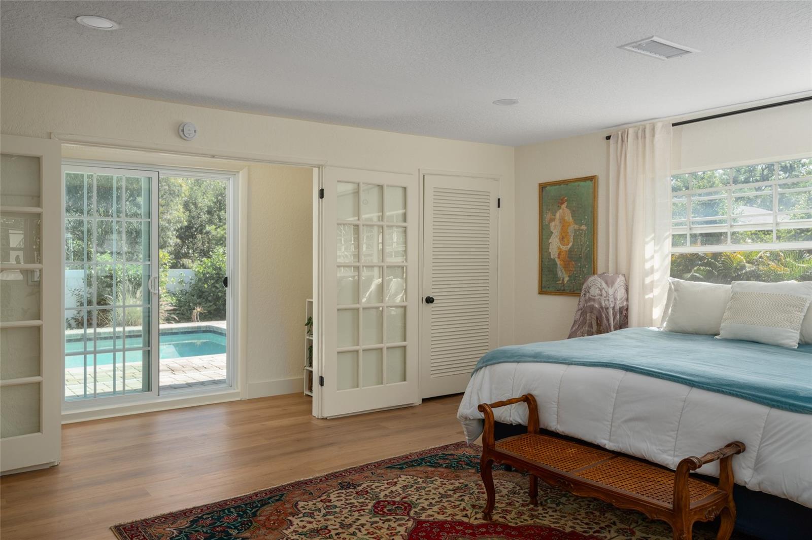 Listing photo id 26 for 2660 Fairway Avenue S