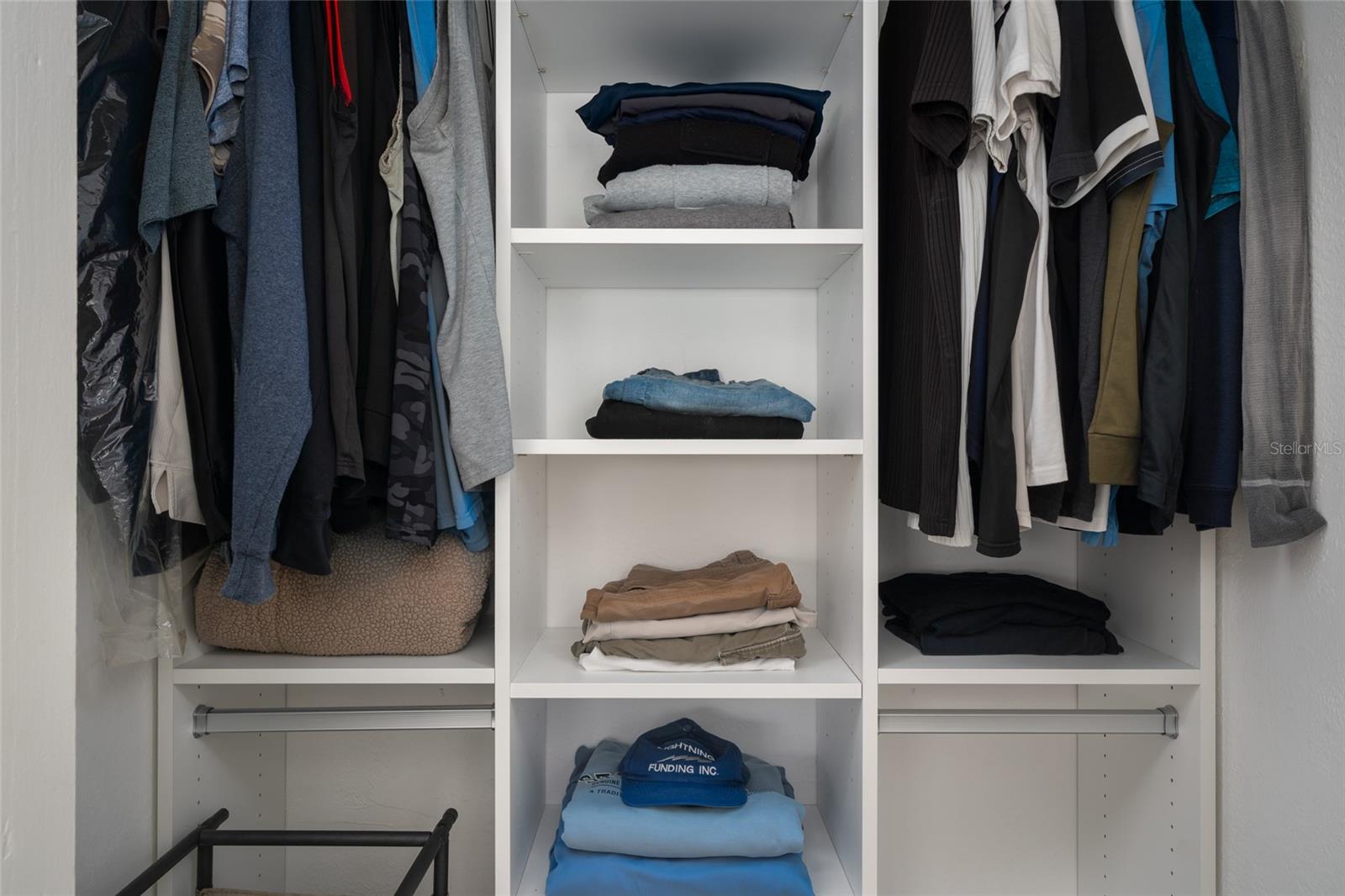 Listing photo id 30 for 2660 Fairway Avenue S