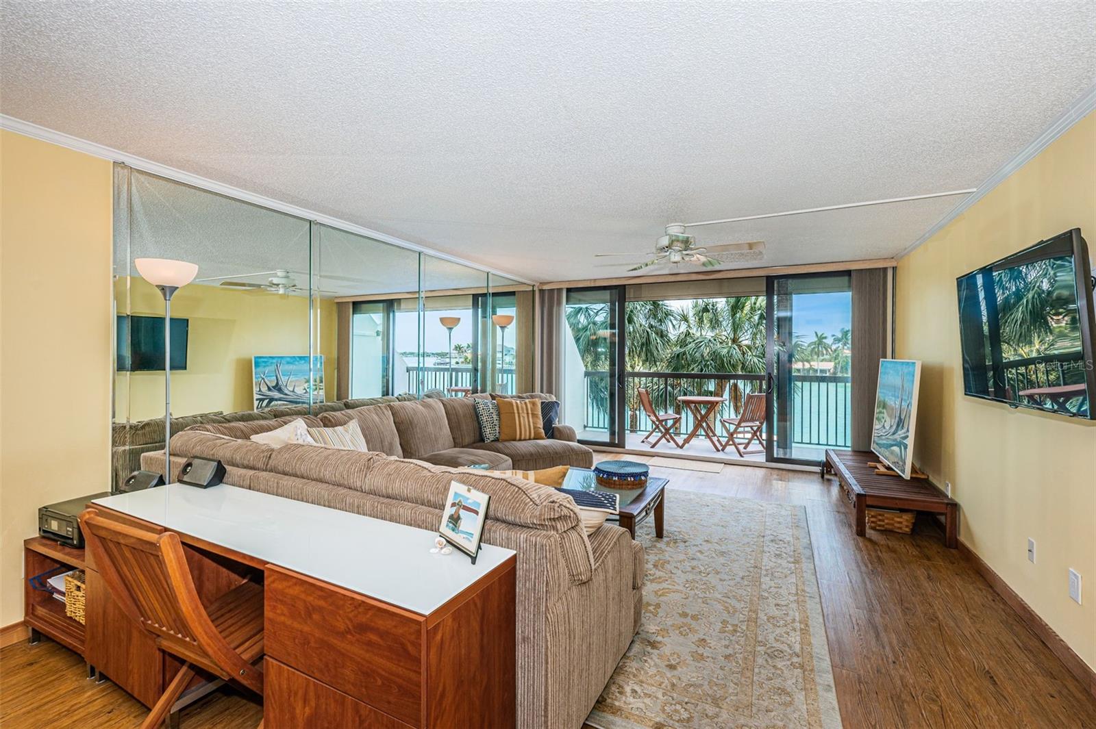 Image 22 of 74 For 9495 Blind Pass Road 205