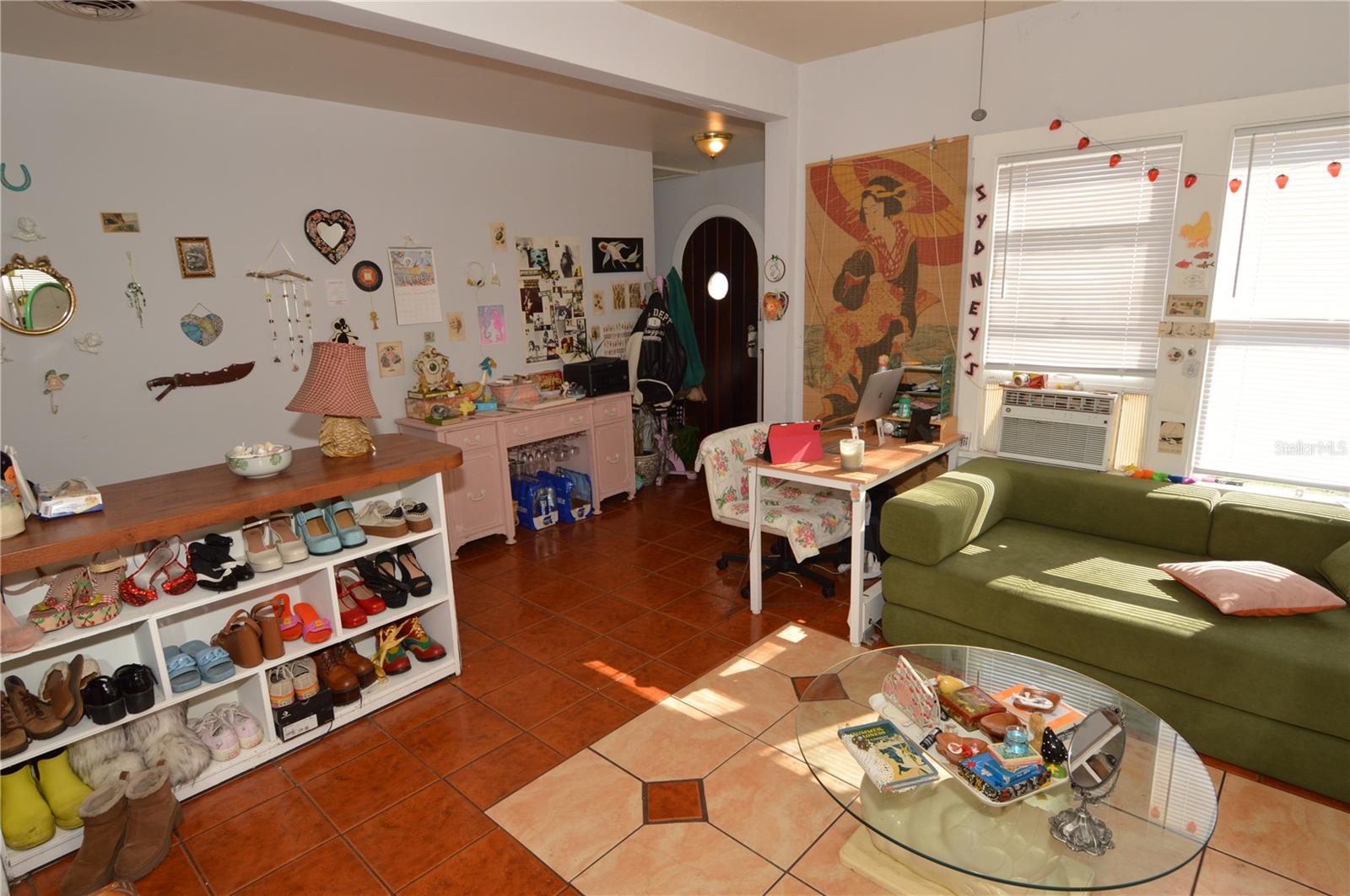 Image 13 of 100 For 2800 Dartmouth Avenue N