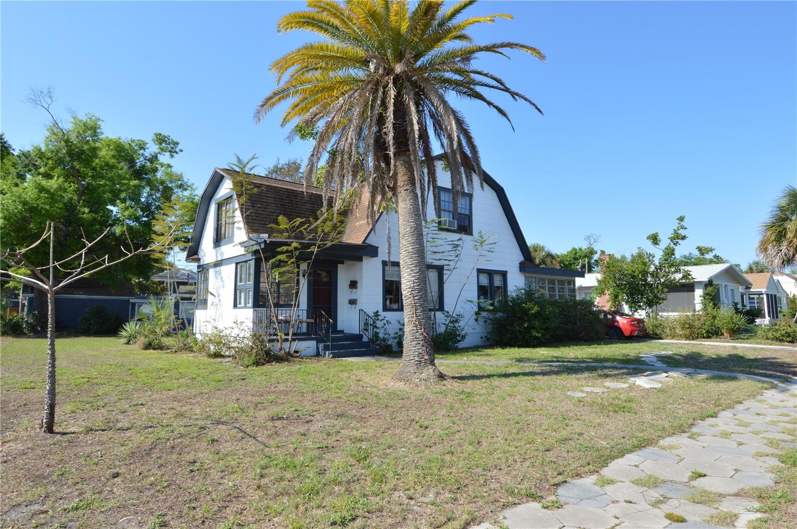 Image 3 of 100 For 2800 Dartmouth Avenue N